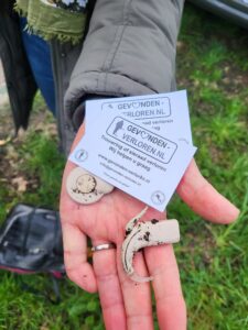 gehoorapparaat teruggevonden door stichting gevonden-verloren.nl