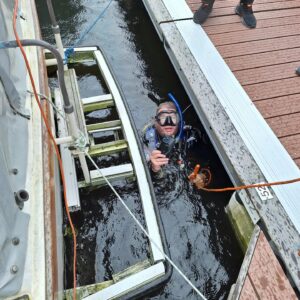 IPhone opgedoken in jachthaven wsv Westvliet door stichting gevonden-verloren.nl